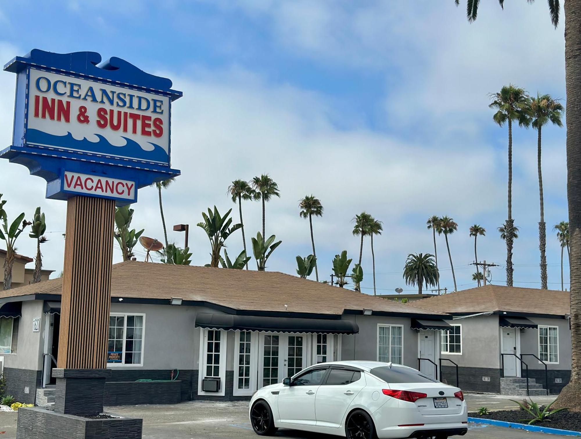 Oceanside Inn & Suites Exteriér fotografie