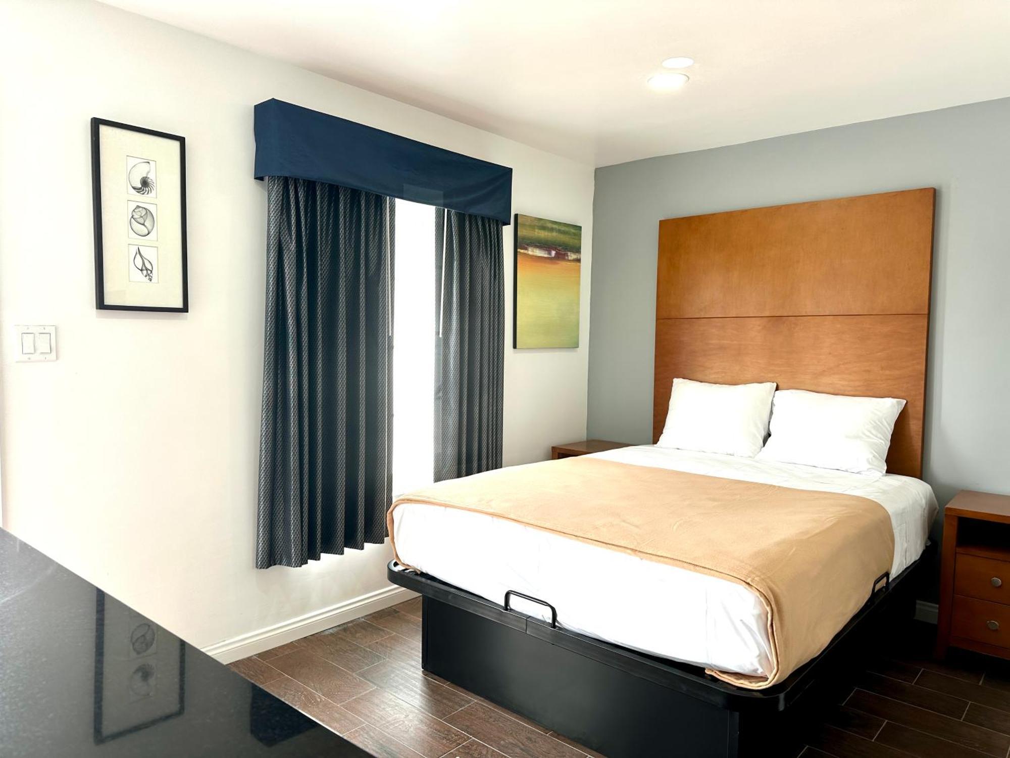 Oceanside Inn & Suites Exteriér fotografie