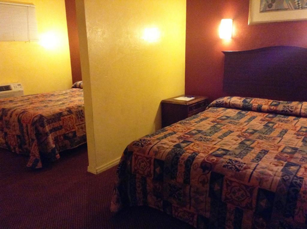 Oceanside Inn & Suites Pokoj fotografie