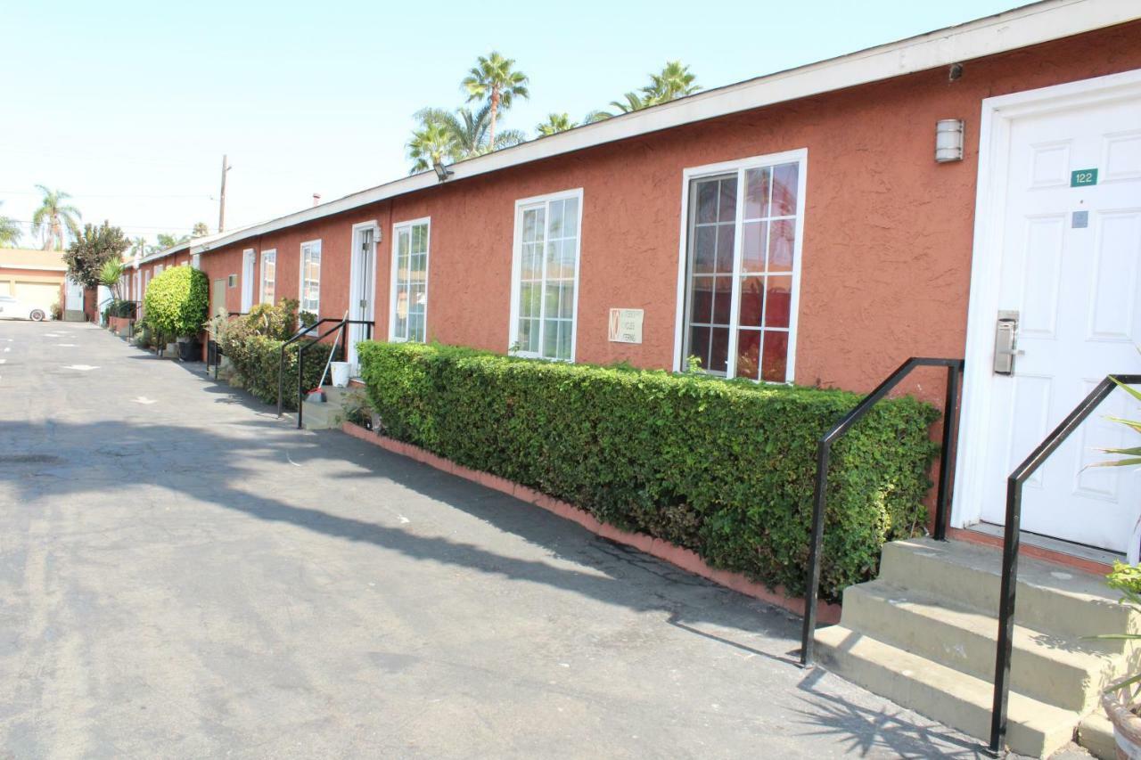 Oceanside Inn & Suites Exteriér fotografie