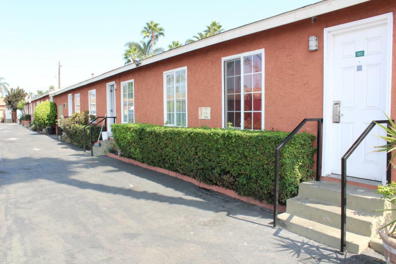 Oceanside Inn & Suites Exteriér fotografie
